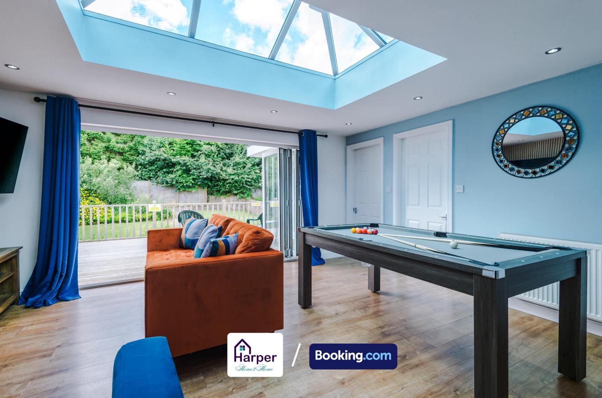 Spacious Detached Bungalow By Harperletting Short Lets & Serviced Accommodation Buckely With Pool Table & Driveway Buckley Экстерьер фото