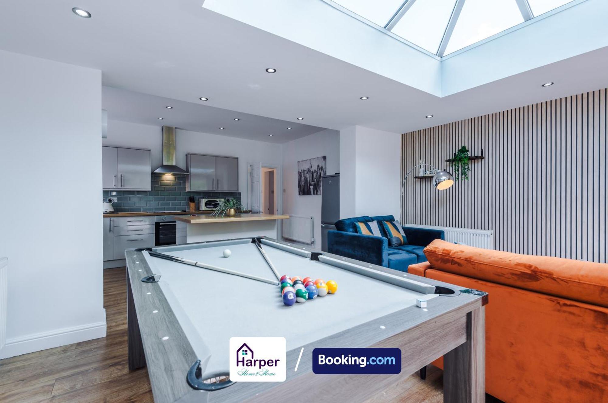 Spacious Detached Bungalow By Harperletting Short Lets & Serviced Accommodation Buckely With Pool Table & Driveway Buckley Экстерьер фото