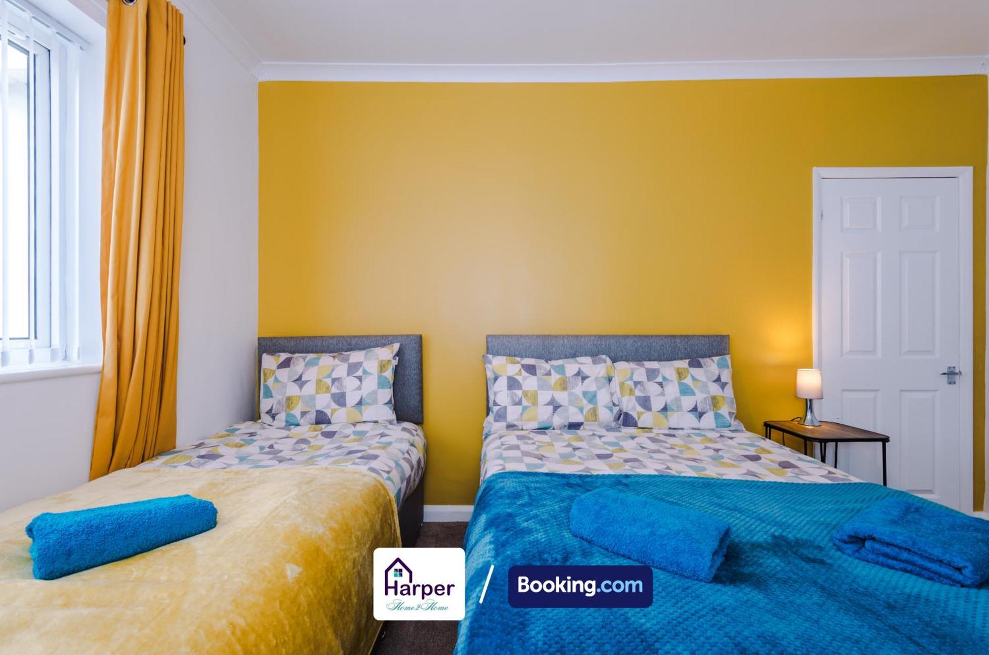 Spacious Detached Bungalow By Harperletting Short Lets & Serviced Accommodation Buckely With Pool Table & Driveway Buckley Экстерьер фото